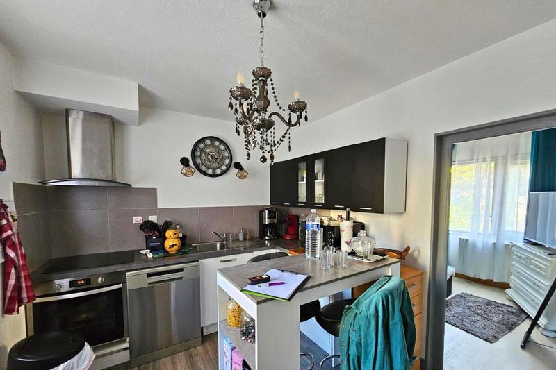 Appartement - 309 m² - 14 pièces