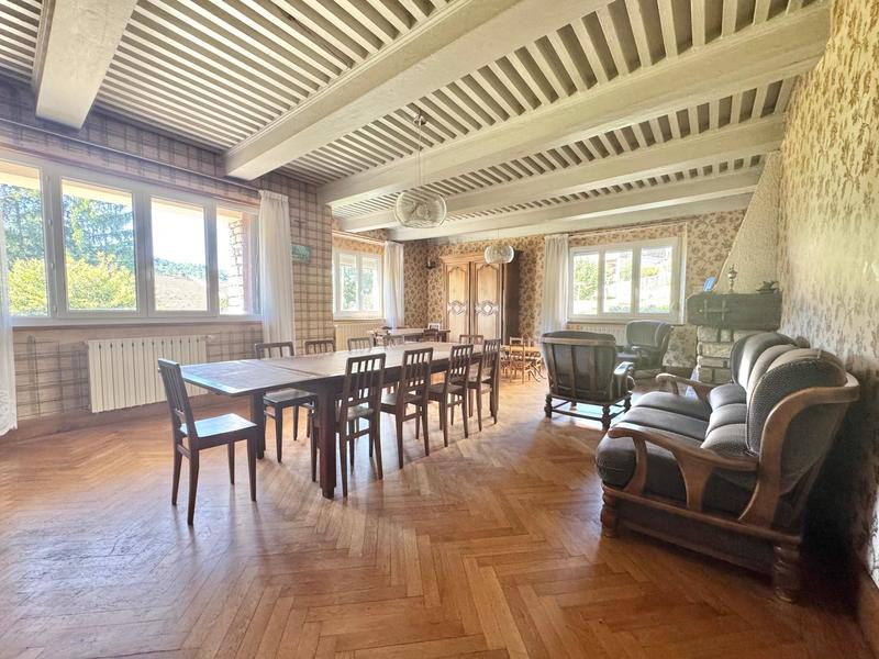 Appartement - 111 m² - 3 pièces