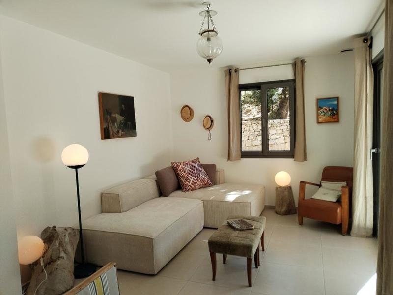 Maison - 101 m² - 4 pièces