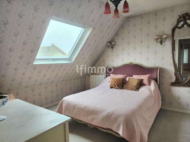 Pavillon - 155 m² - 9 pièces