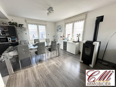 Maison - 81 m² - 5 pièces