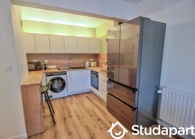 Chambre - 9 m² - 1 pièce