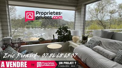 Maison - 294 m² - 9 pièces