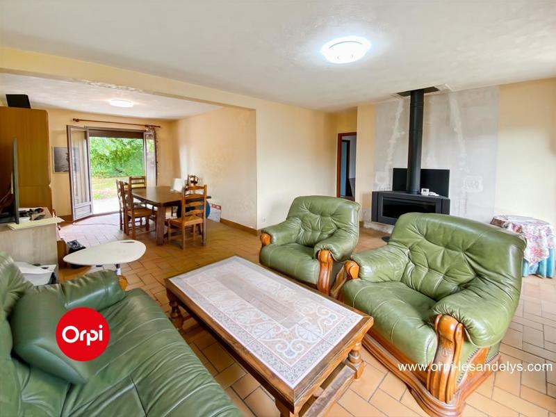 Maison - 121 m² - 6 pièces