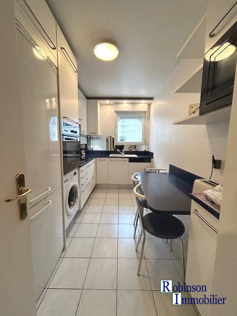 Appartement - 90 m² - 4 pièces