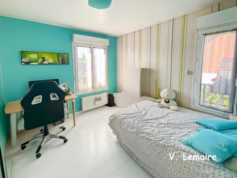 Maison traditionnelle - 123 m² - 7 pièces