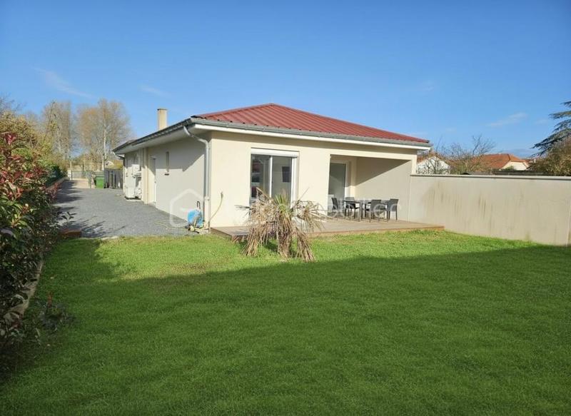 Maison - 122 m² - 7 pièces