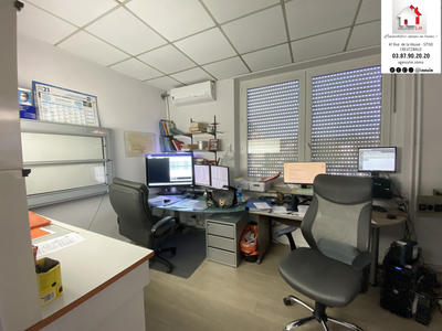 Local commercial - 82 m²