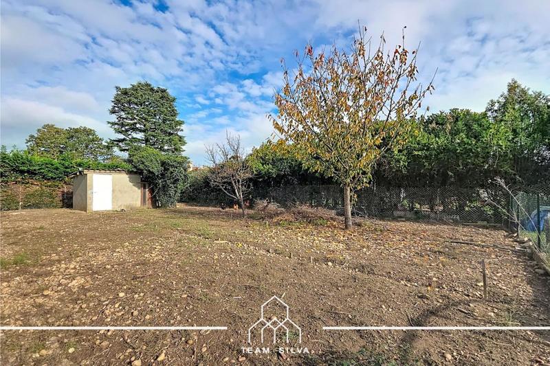 Pavillon - 220 m² - 7 pièces