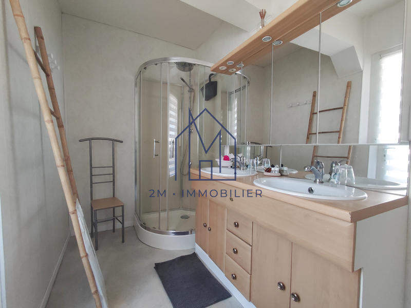 Maison - 156 m² - 7 pièces