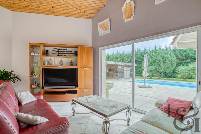 Maison - 145 m² - 4 pièces