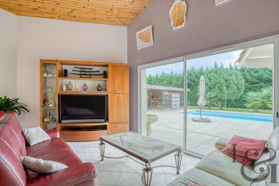 Maison - 145 m² - 4 pièces