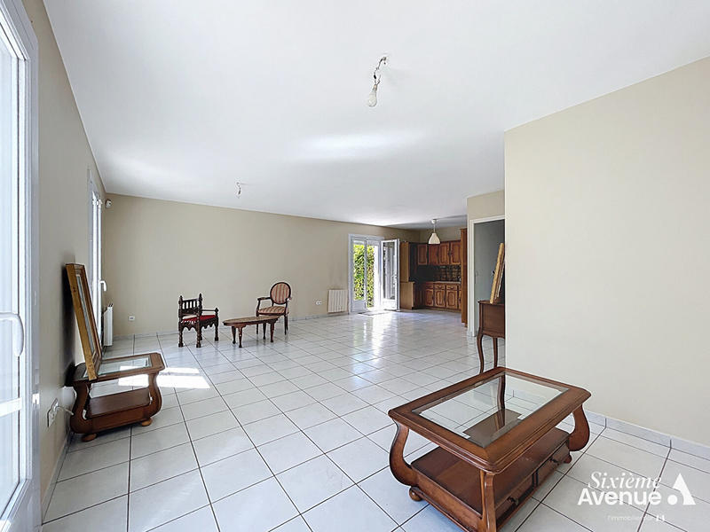 Maison - 100 m² - 6 pièces