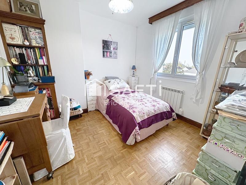 Maison - 108 m² - 6 pièces