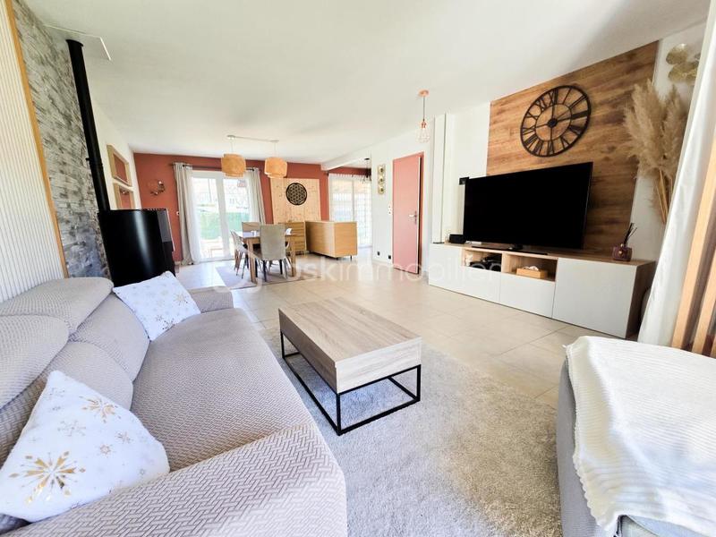 Maison - 105 m² - 4 pièces