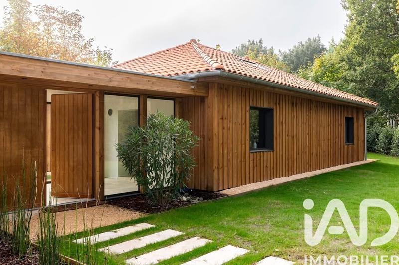 Maison - 170 m² - 7 pièces