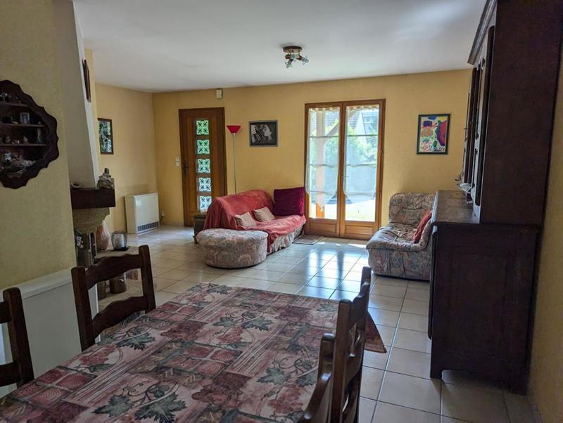 Maison - 85 m² - 7 pièces