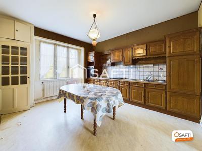 Maison - 148 m² - 7 pièces