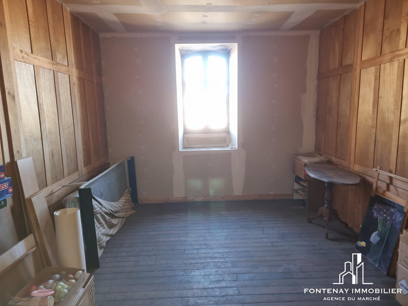 Maison - 385 m² - 10 pièces