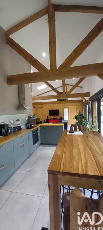 Maison - 160 m² - 5 pièces