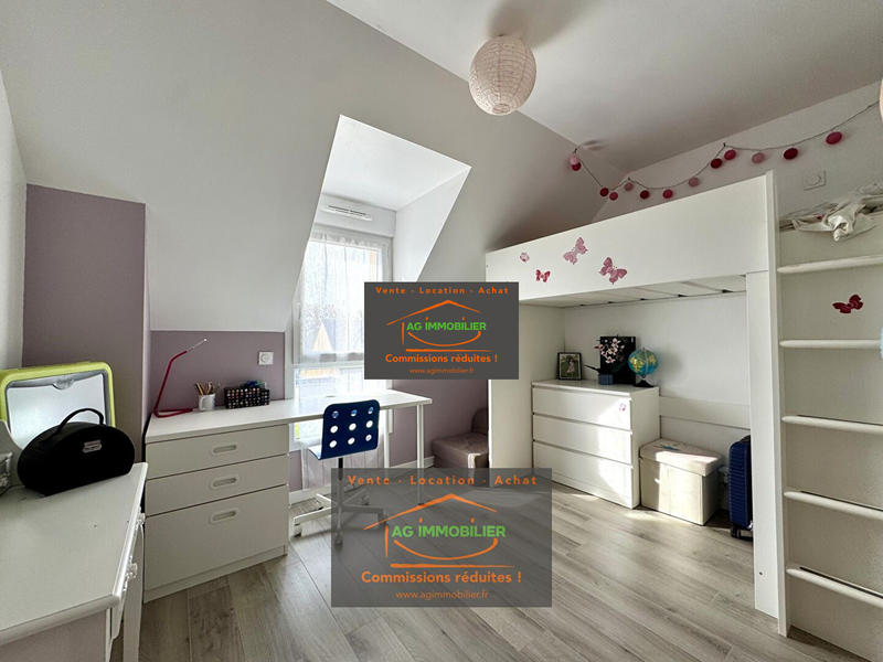 Maison - 121 m² - 6 pièces