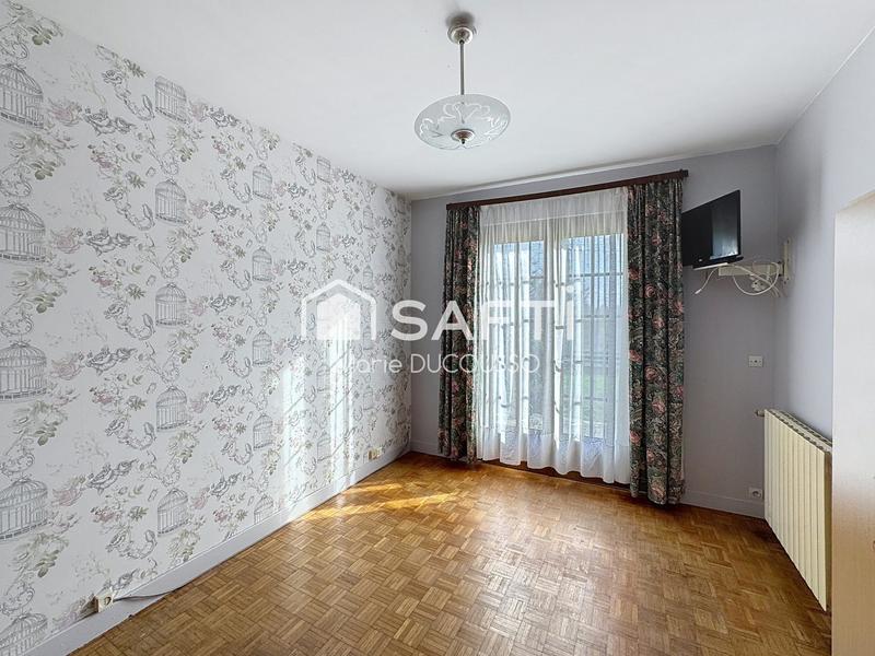 Maison - 100 m² - 5 pièces