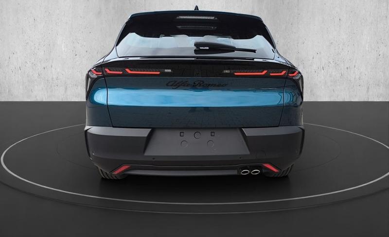 Alfa Romeo Junior 1.2 Ibrida 145 Speciale Edct6