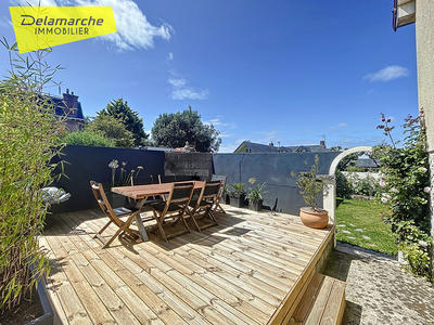 Maison - 105 m² - 6 pièces