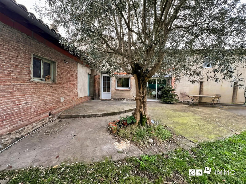 Maison ancienne - 195 m² - 5 pièces