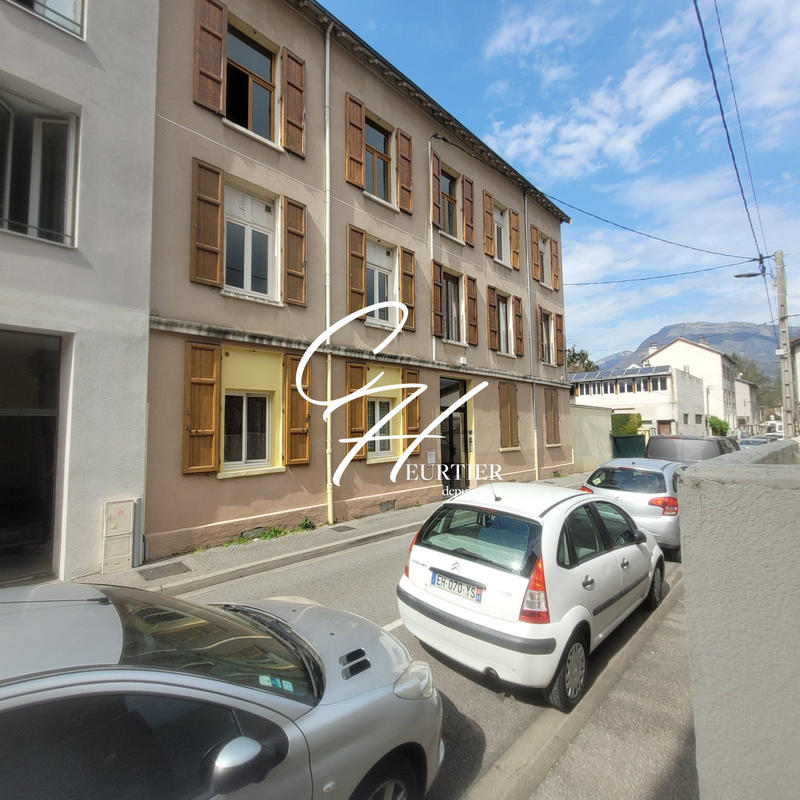 Appartement - 49 m² - 3 pièces