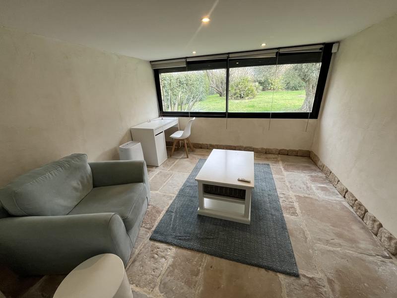 Villa - 216 m² - 9 pièces