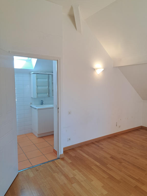 Maison - 202 m² - 5 pièces