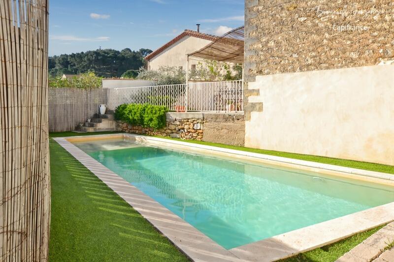 Maison - 207 m² - 8 pièces