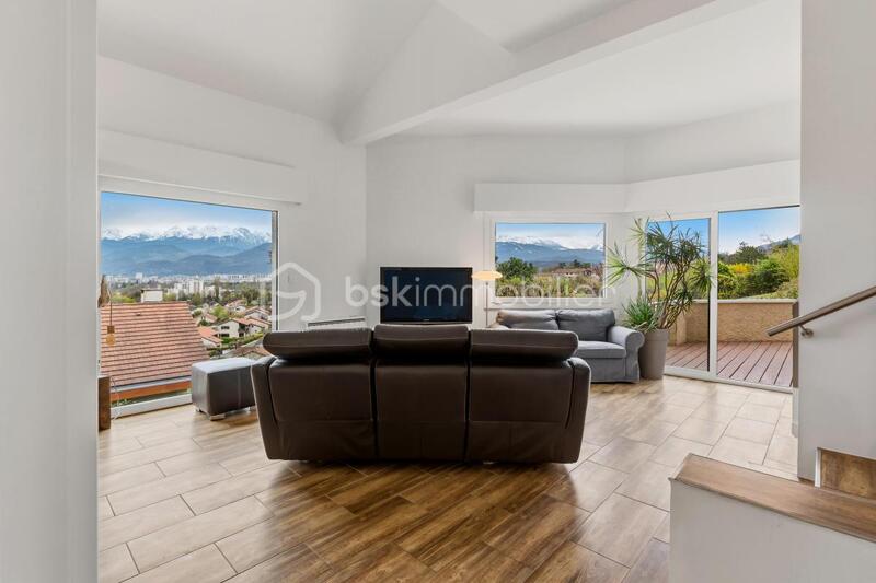 Maison d'architecte - 180 m² - 8 pièces