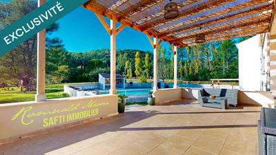 Maison - 430 m² - 15 pièces