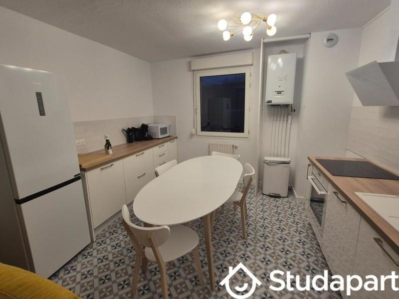 Appartement - 91 m² - 5 pièces