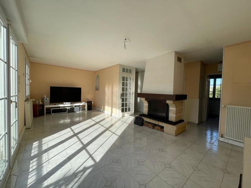 Maison - 146 m² - 7 pièces