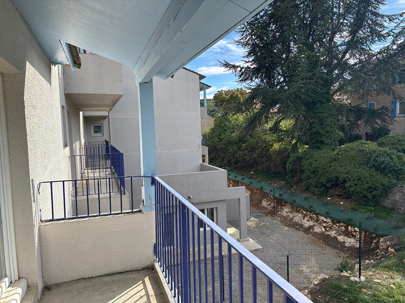 Appartement - 85 m² - 3 pièces