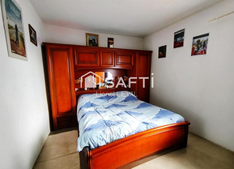 Maison - 220 m² - 9 pièces