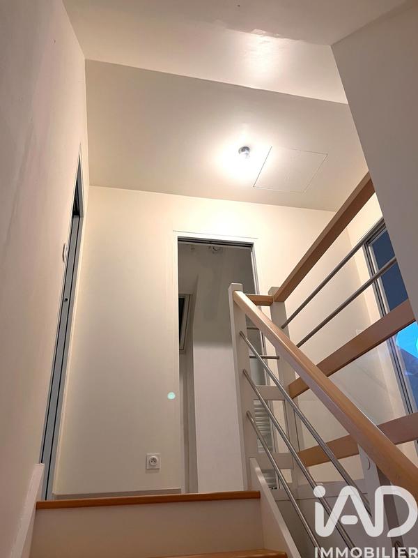 Maison - 94 m² - 5 pièces