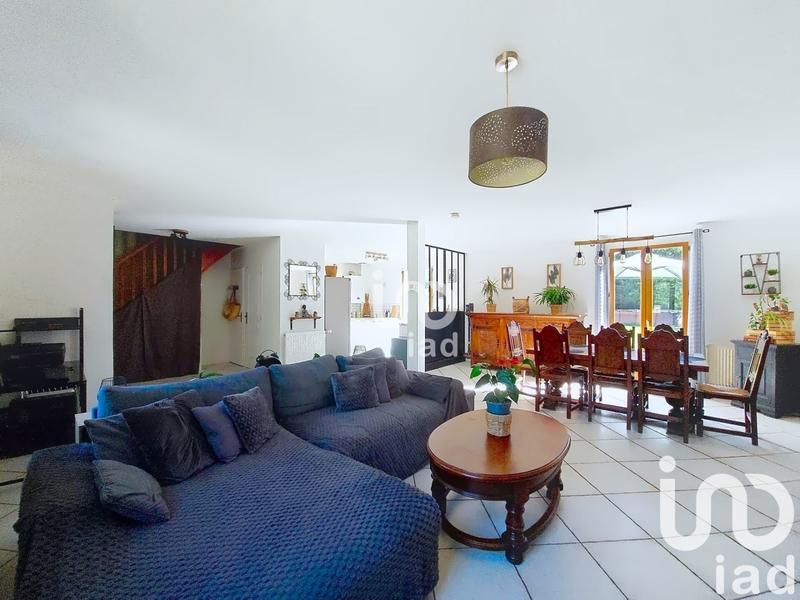 Maison - 96 m² - 5 pièces