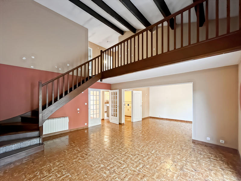 Maison - 101 m² - 5 pièces