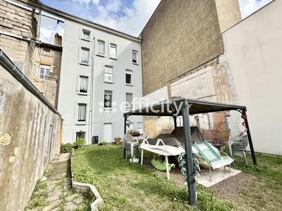 Immeuble - 365 m² - 15 pièces