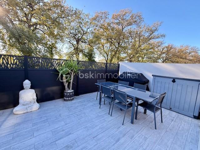 Maison - 96 m² - 4 pièces