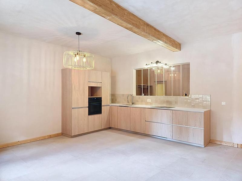 Appartement - 87 m² - 4 pièces