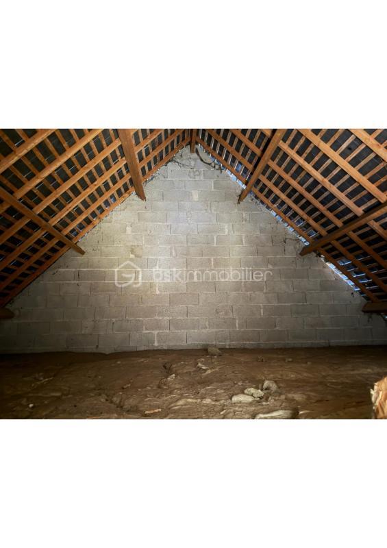 Maison traditionnelle - 82 m² - 4 pièces