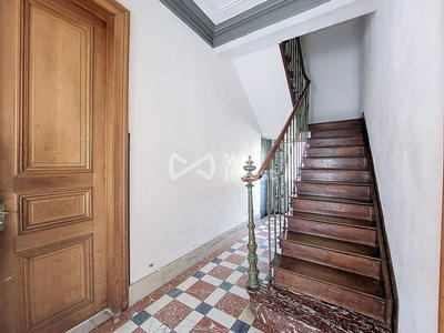 Maison - 188 m² - 8 pièces