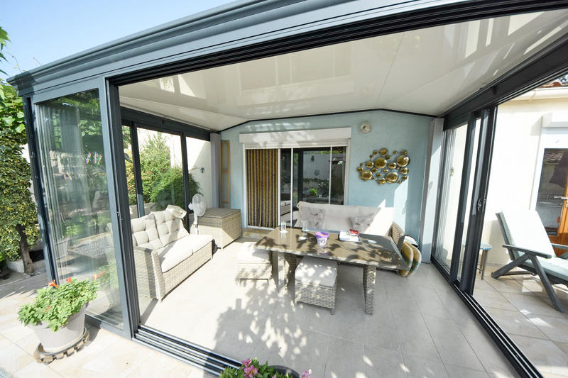 Maison - 92 m² - 4 pièces