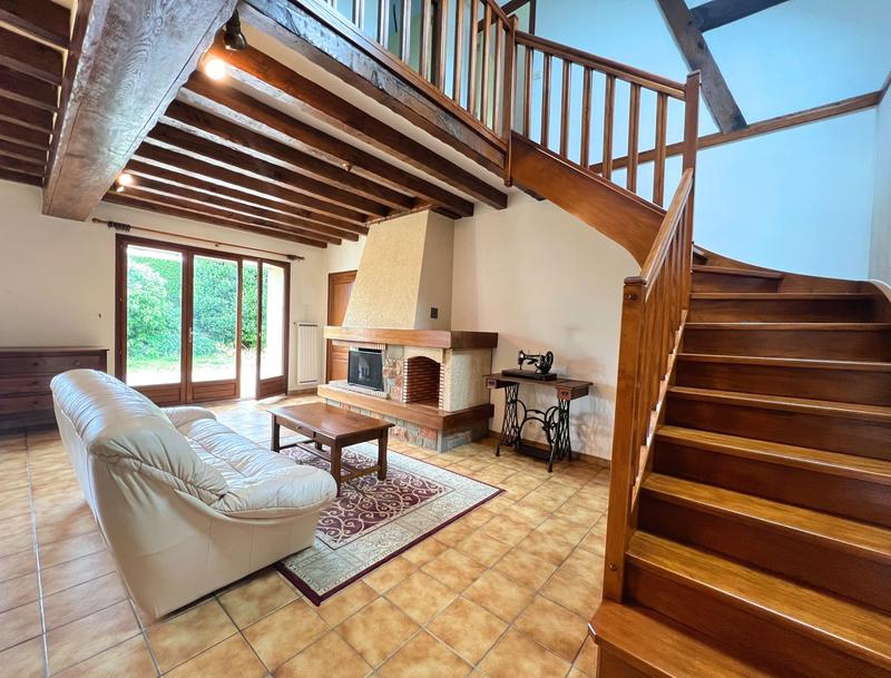 Maison ancienne - 161 m² - 7 pièces