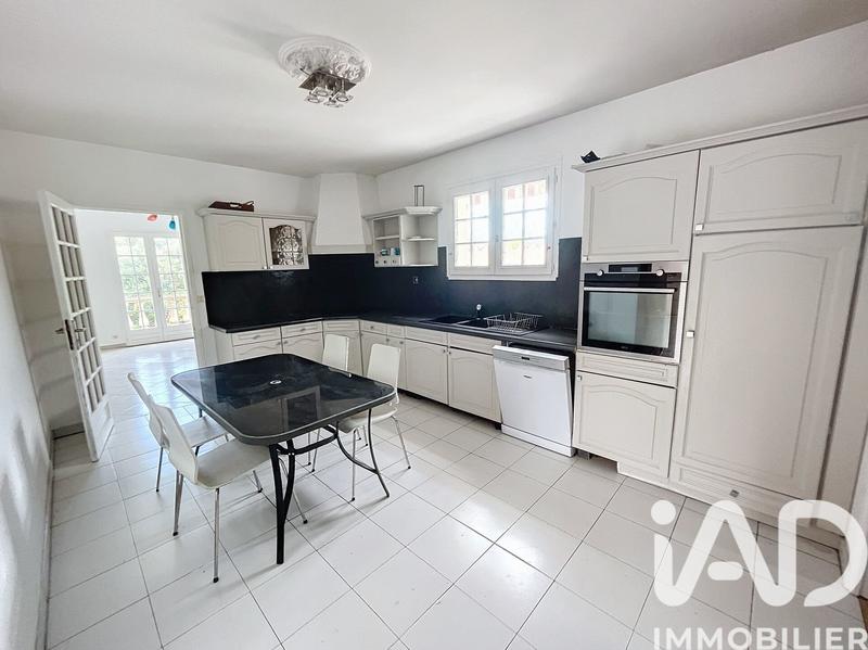 Maison - 170 m² - 5 pièces